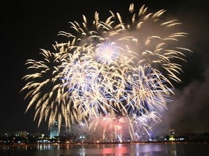 Feux d artifice le Vietnam ouvre le bal à Vancouver